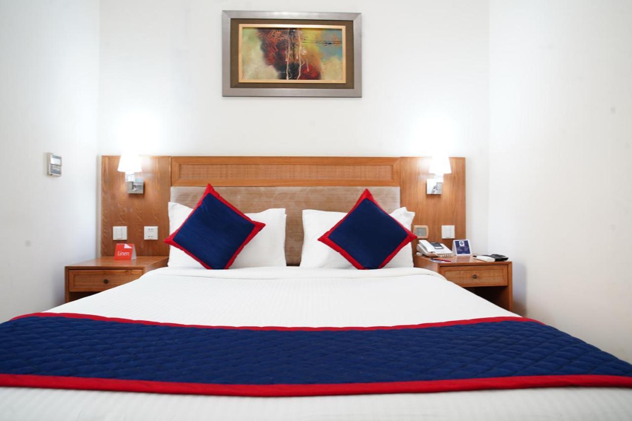 ניו דלהי Zip By Spree Hotels Delhi Greater Kailash מראה חיצוני תמונה